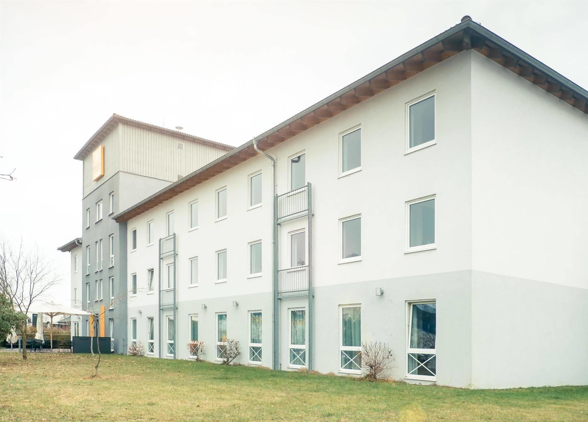B&B Hotel Offenbach-Sued Offenbach am Main Exterior foto